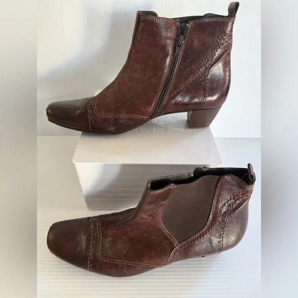 PAUL GREENE Leather Booties - Picture 1 of 10